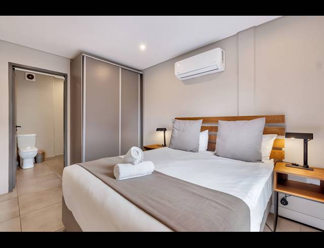 1 BEDROOM APARTMENT FOR SALE IN SANDOWN